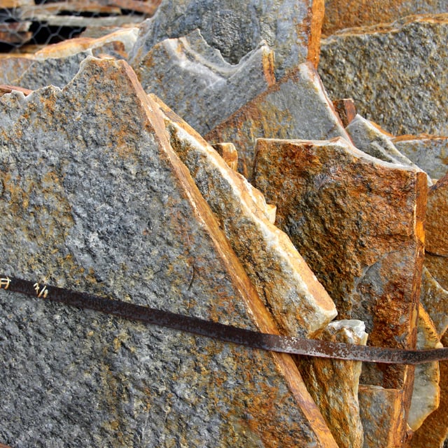 Klondike Gold Quartzite Select Flagstone in bulk at rock yard