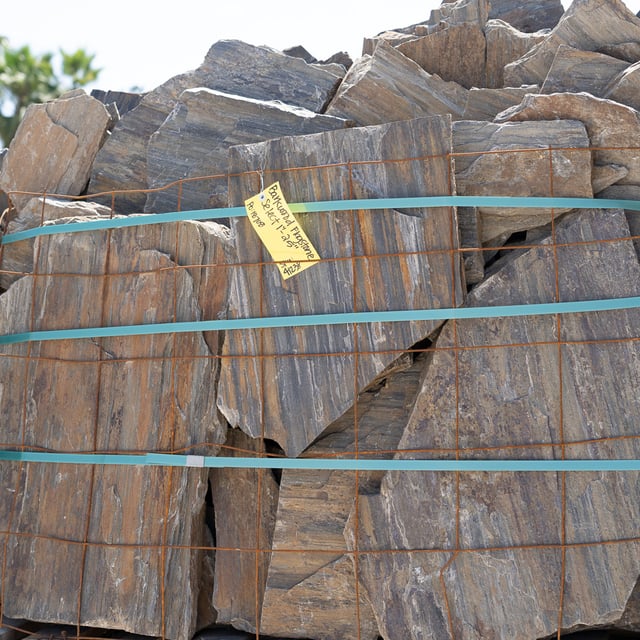 Barkwood Select flagstone in bulk at rock yard 3